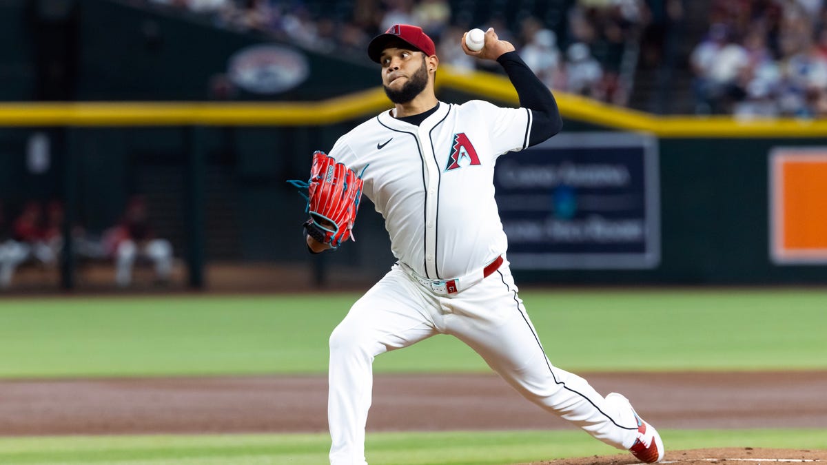 Grichuk starts rally; E-Rod, Valdez sparkle