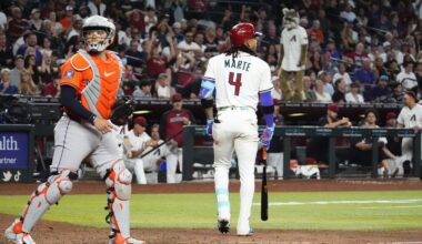 Astros finish sweep, push Diamondbacks further from contention