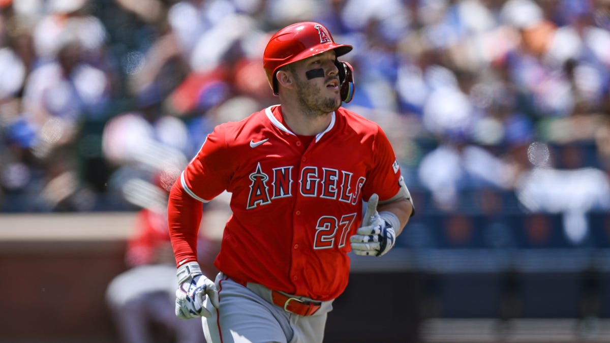 Mariners at Angels odds, picks and predictions