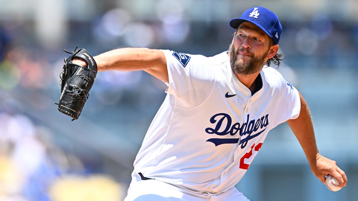 Dodgers at Red Sox odds, picks and predictions