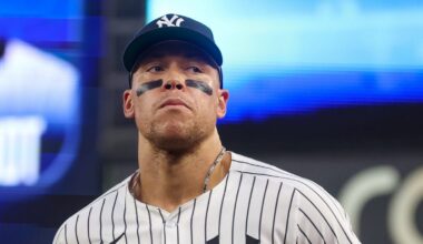 Yankees star out with 'elbow issue'