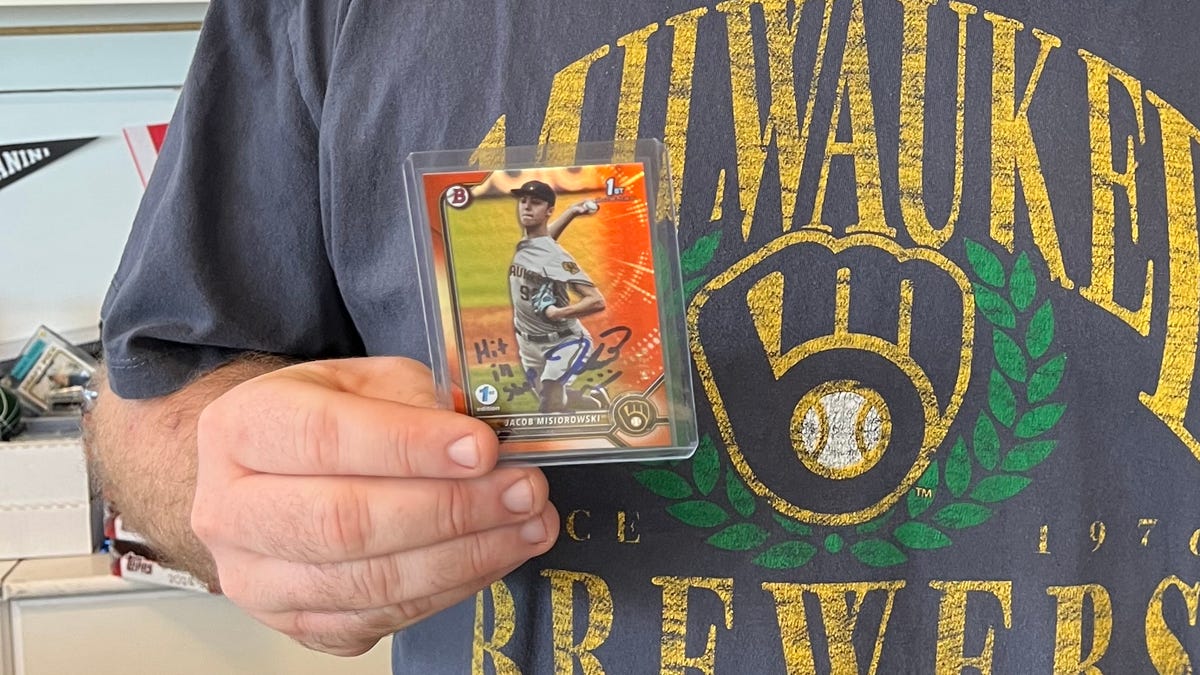 Brewers' Jacob Misiorowski pulls his own rare baseball card from pack