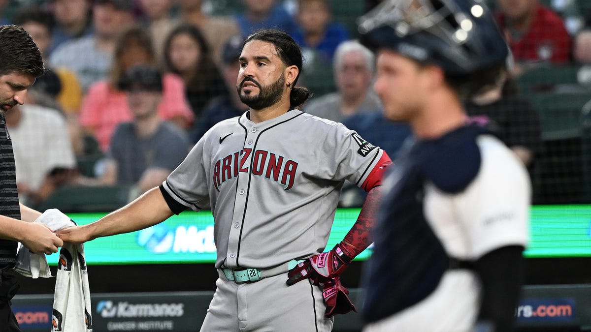 MLB trade deadline rumors, latest news and updates