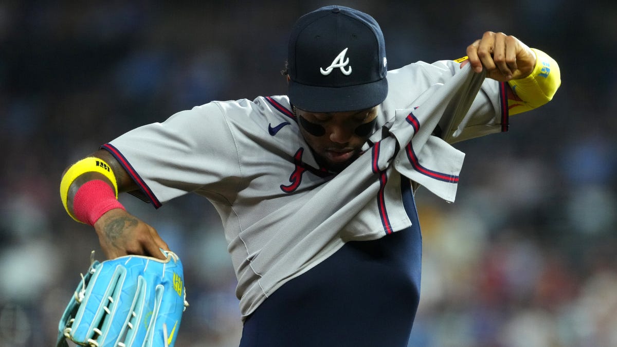 Braves star pulled from game vs Royals