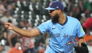 Seranthony Dominguez switches Camden Yards clubhouses after trade