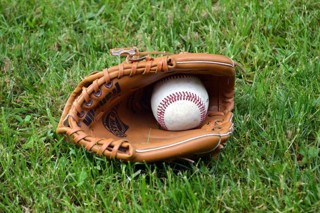 Kingston Post 150 Juniors split two games at tournament – Daily Freeman
