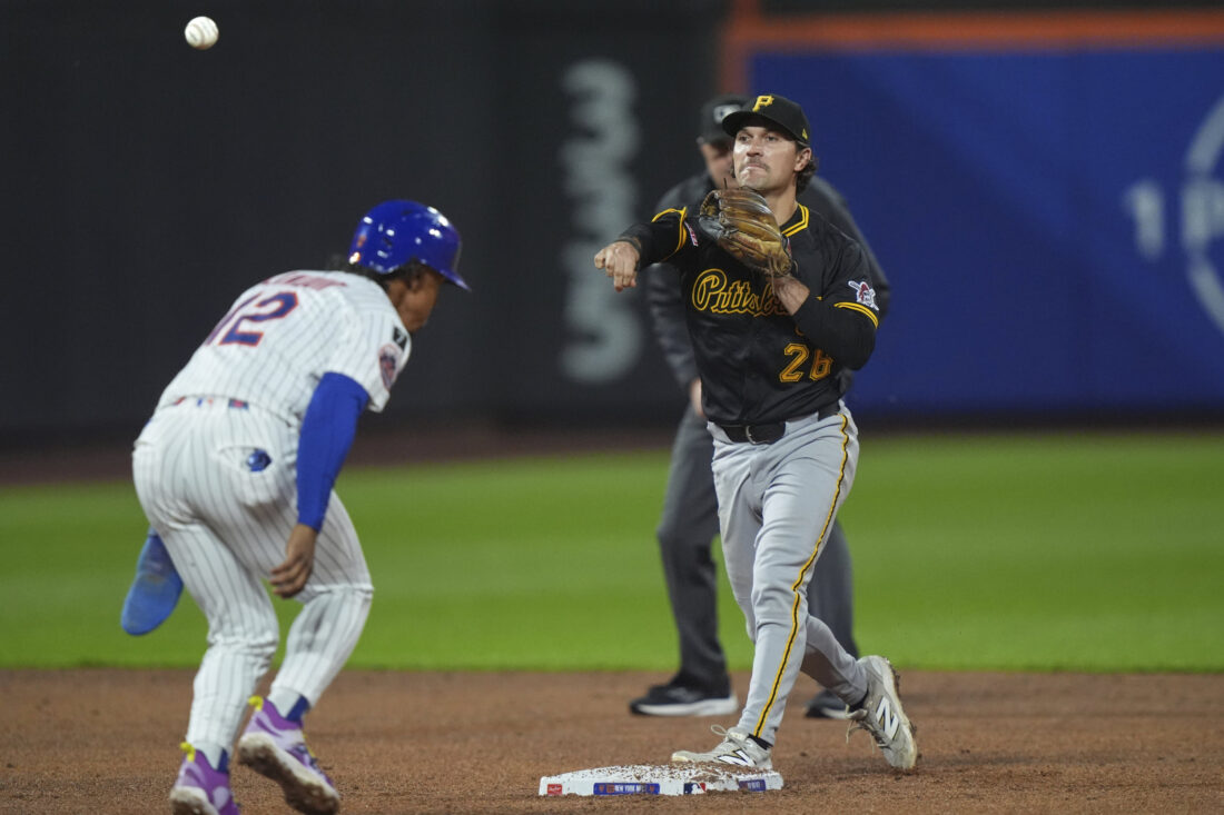 Royals reacquire Frazier from Pirates | News, Sports, Jobs