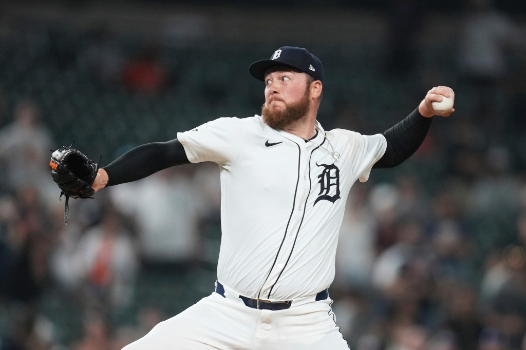 SF Giants call up left-hander Matt Gage