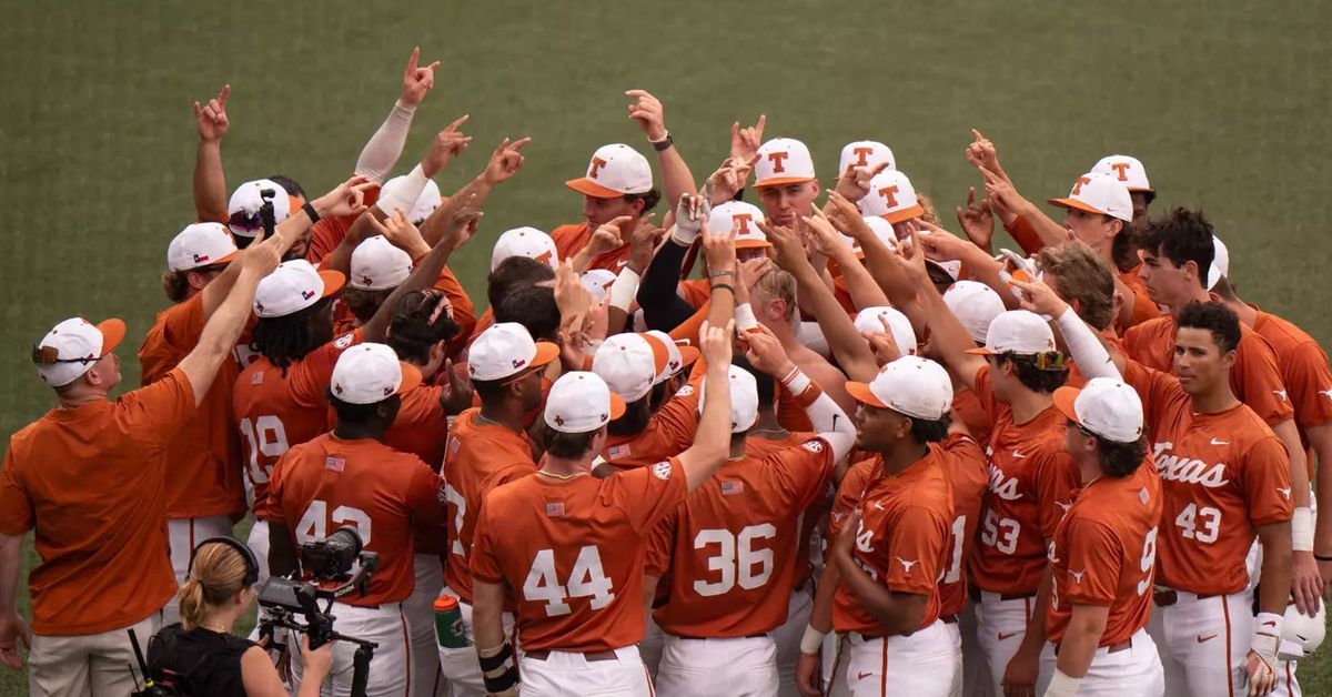 Texas baseball announces 2025 postseason team awards