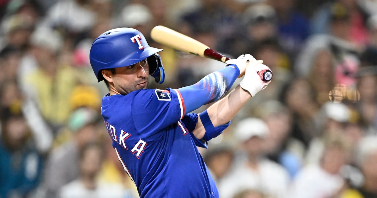 Kyle Higashioka’s all-time performance among Rangers catchers powers Texas’ win vs. Padres