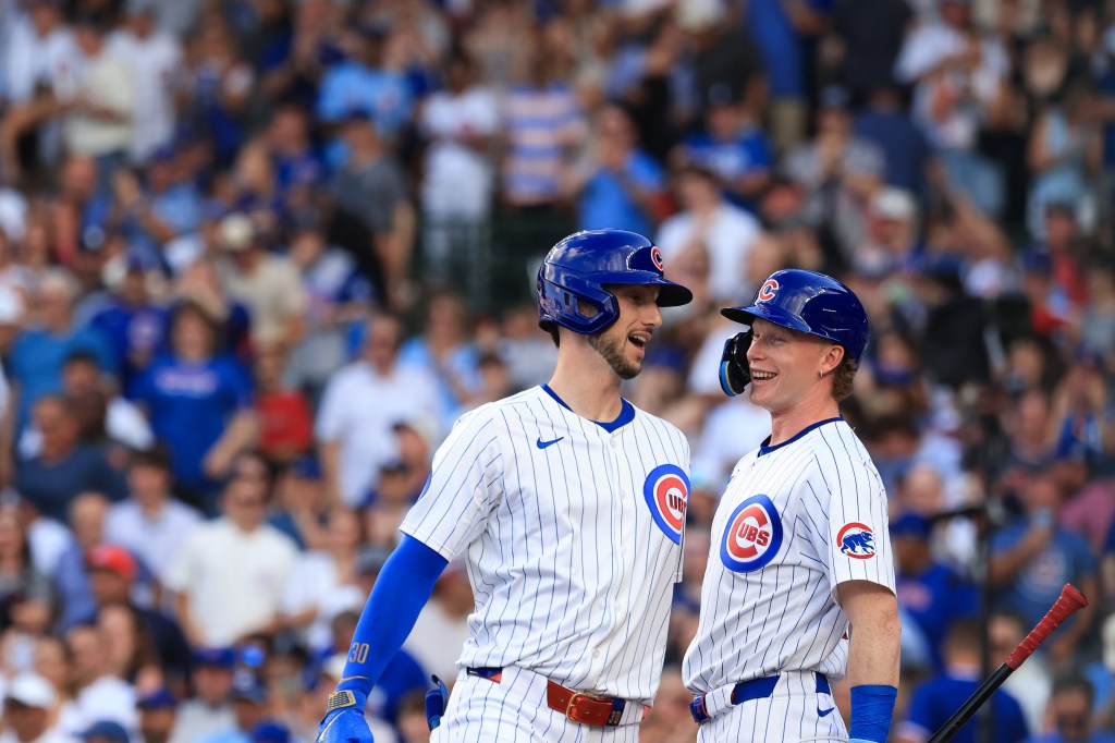 Chicago Cubs beat Boston Red Sox 6-0 at Wrigley Field