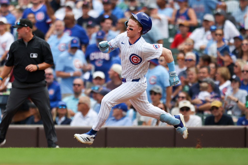 Pete Crow-Armstrong returns to Chicago Cubs lineup after missing Monday’s game with a bruised right knee – Chicago Tribune