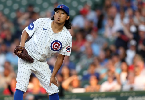 Chicago Cubs pitcher Shota Imanaga watches the flight of a ball that went for a solo home run for Cleveland Guardians designated hitter David Fry in the third inning of a game at Wrigley Field in Chicago on July 2, 2025. (Chris Sweda/Chicago Tribune)