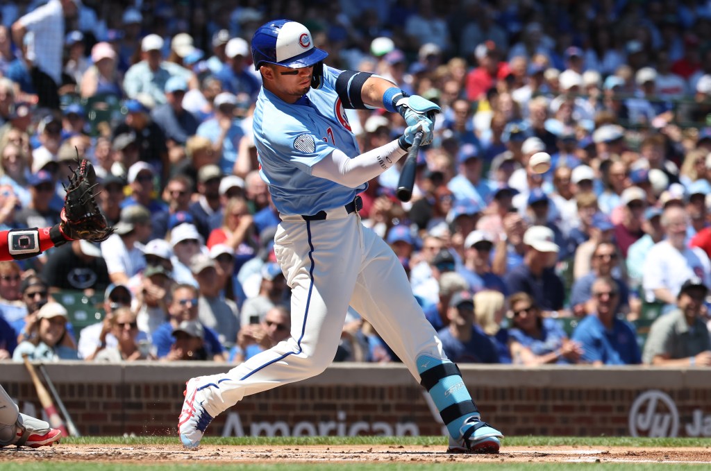 Chicago Cubs beat Boston Red Sox 4-1 at Wrigley Field