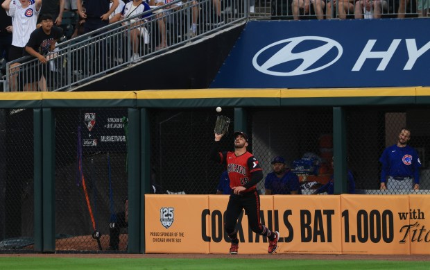 White Sox right fielder Mike Tauchman catches a fly ball from Cubs center fielder Pete Crow-Armstrong for an out in the fourth inning on July 25, 2025, at Rate Field. (John J. Kim/Chicago Tribune)