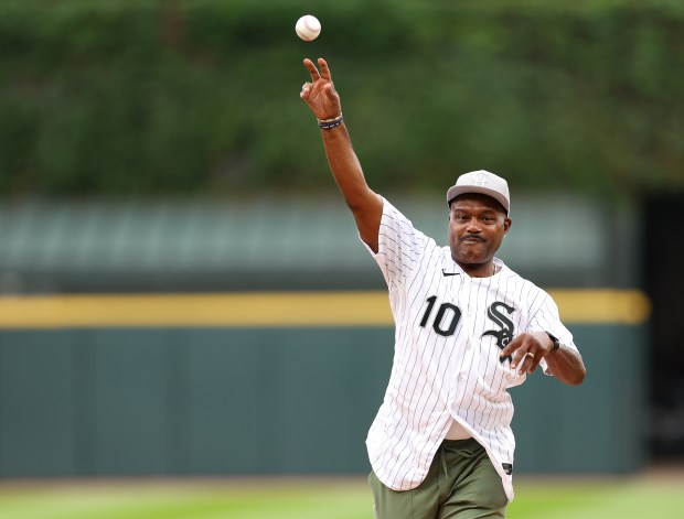 Former NBA player Tim Hardaway Sr. throws out a ceremonial first pitch before a White Sox-Cubs game on July 26, 2025, at Rate Field, at Rate Field. (Chris Sweda/Chicago Tribune)