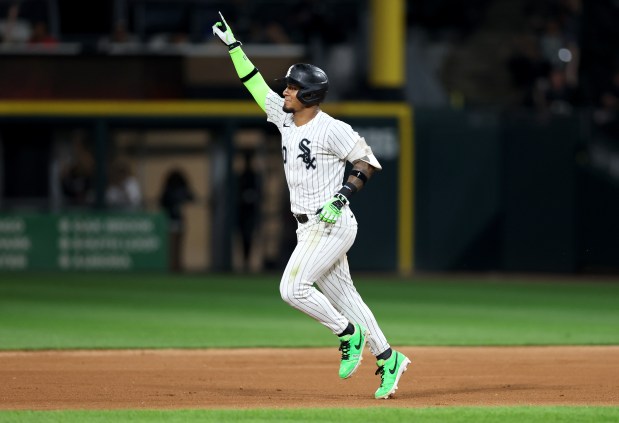 Chicago White Sox second baseman Lenyn Sosa celebrates as he rounds the bases after hitting a two-run home run in the ninth inning of a game against the Philadelphia Phillies at Rate Field in Chicago on July 29, 2025. (Chris Sweda/Chicago Tribune)