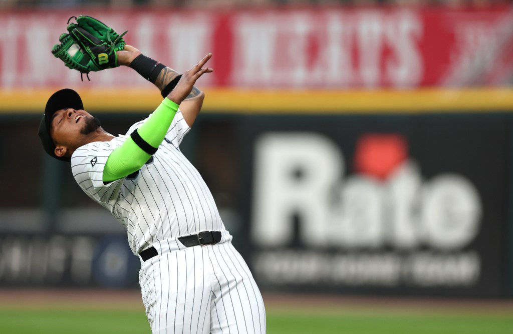 Chicago White Sox fall 6-3 to the Philadelphia Phillies at Rate Field on Tuesday – Chicago Tribune