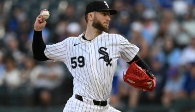 Chicago White Sox give up 3 home runs in loss to Toronto Blue Jays