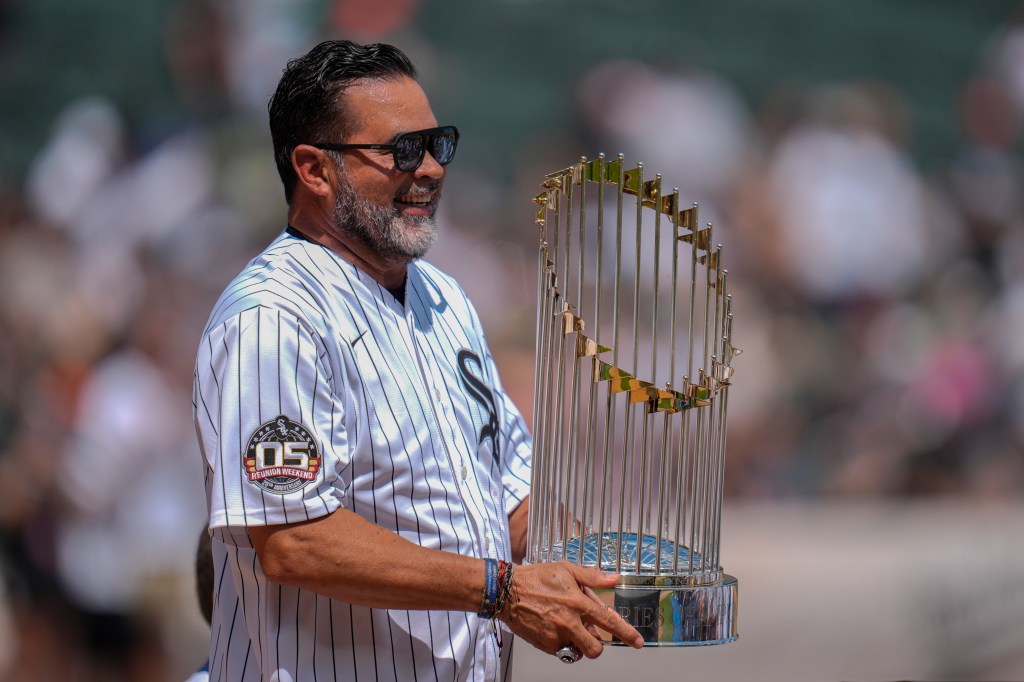 Reunion weekend offers relief to die-hard Chicago White Sox fans tired of rebuilds