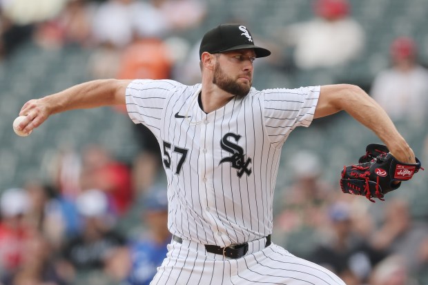 White Sox starter Adrian Houser delivers against the Blue Jays during the fourth inning on July 9, 2025, at Rate Field. (Michael Reaves/Getty Images)