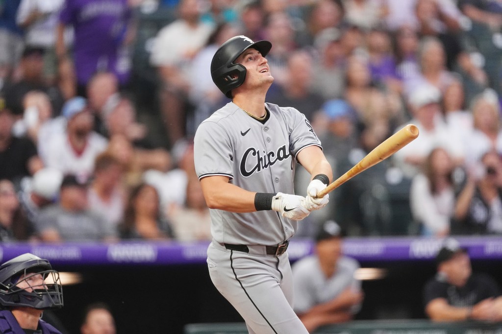 Colson Montgomery has 3 of Chicago White Sox's season-high 15 hits