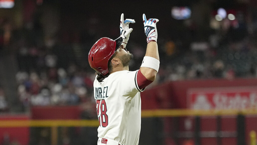Diamondbacks' Eugenio Suarez hits 2 HRs in 2nd straight game