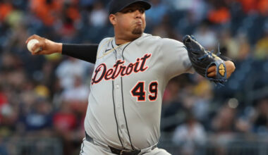 Tigers Designate Carlos Hernández For Assignment, Select Geoff Hartlieb