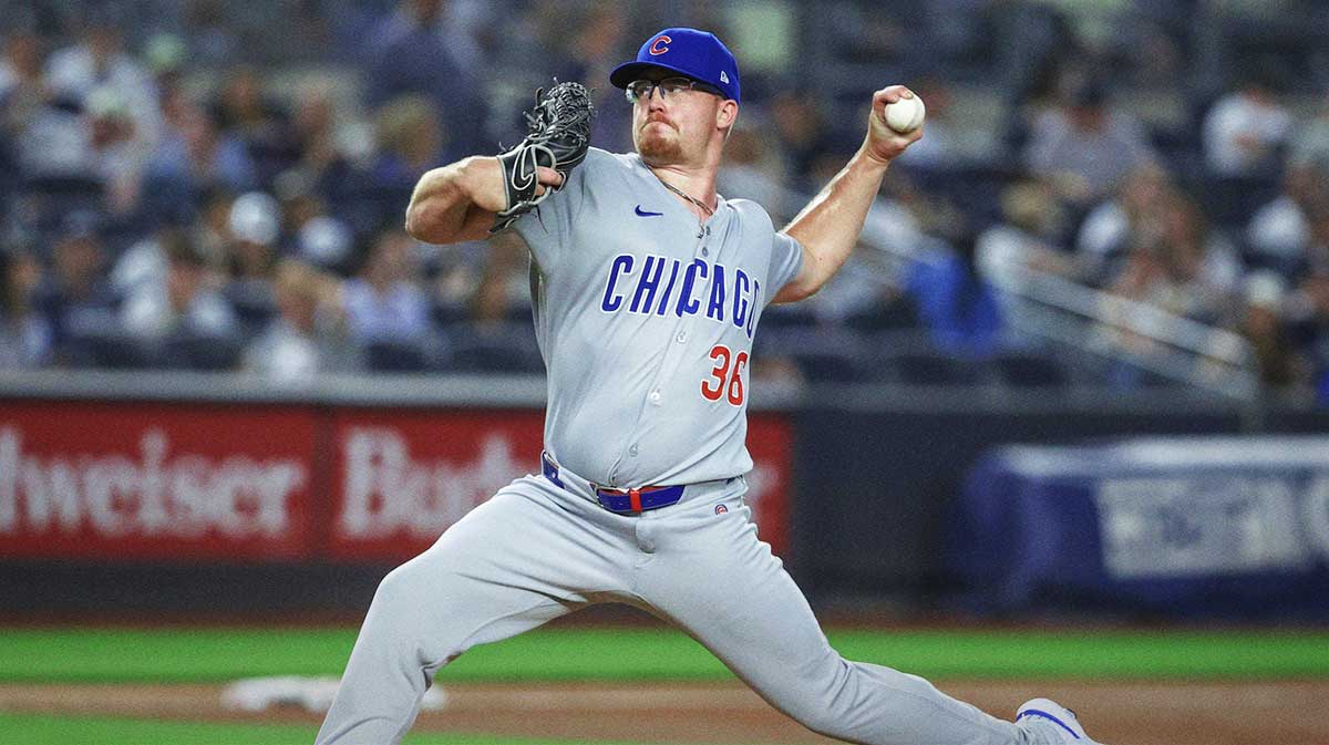 Chicago Cubs relief pitcher Jordan Wicks (36) pitches in the sixth inning against the New York Yankees at Yankee Stadium. 