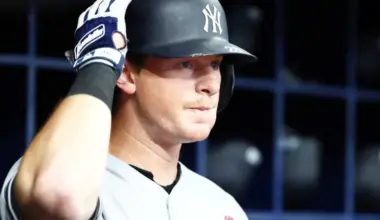 Yankees urged to avoid making $275 million Cardinals trade for DJ LeMahieu reason image