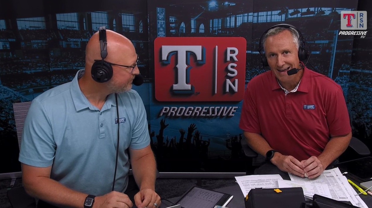 Rangers announcer Dave Raymond dubs A's 'itinerant Athletics'
