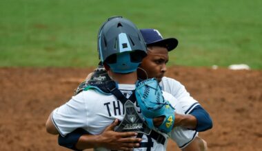 With barely any time to breathe, Rays exhale at home against A’s