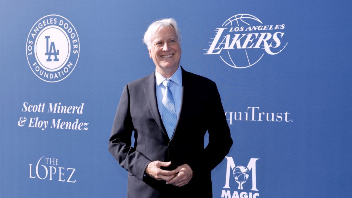 Dodgers, and soon-to-be Lakers, CEO Mark Walter voted ‘most liked’ owner in baseball—again – NBC Los Angeles