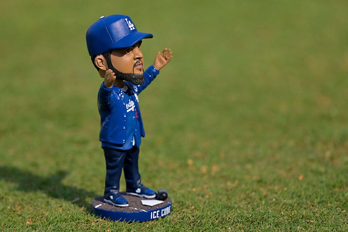 2025 MLB bobblehead giveaway superlatives: Scooters, married couples, Star Wars, and more