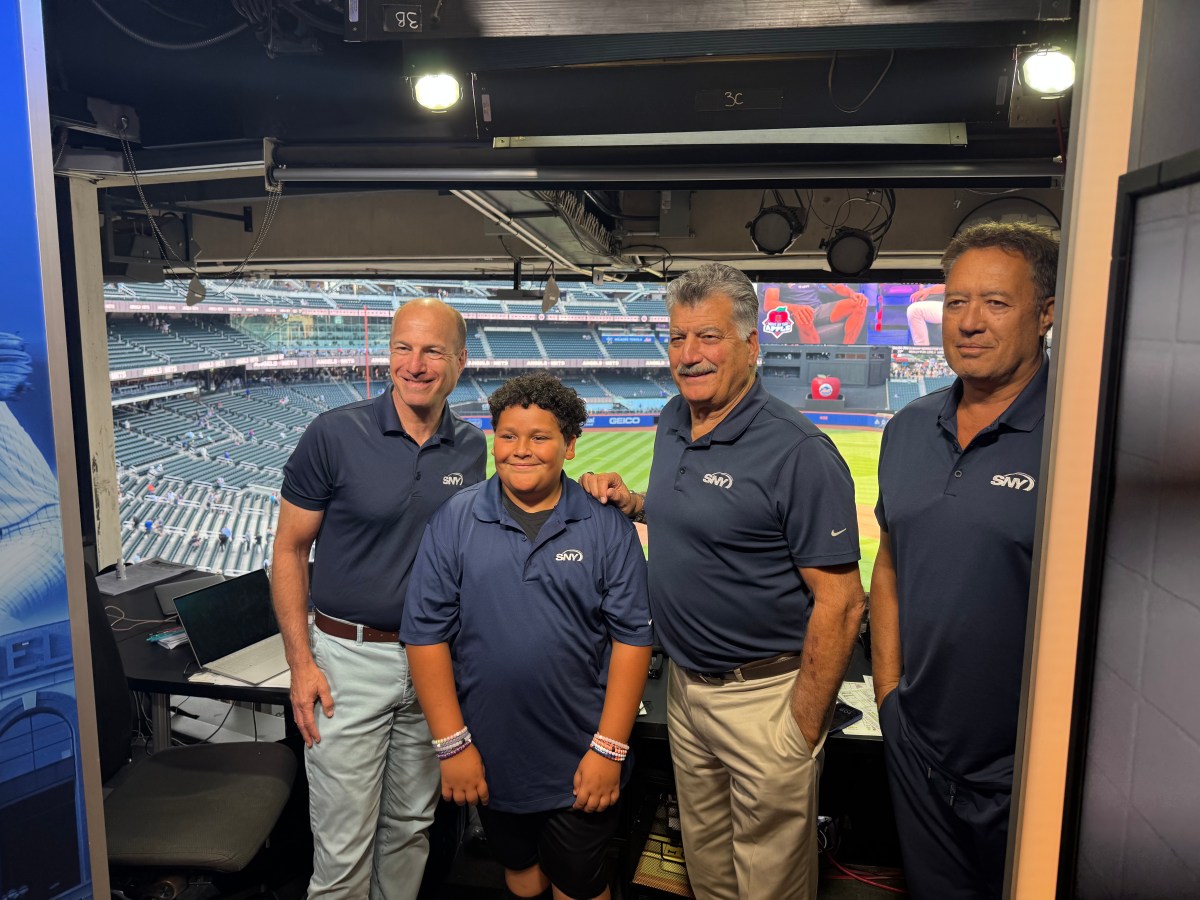Bethpage kid calls Mets game as SNY Kidcaster
