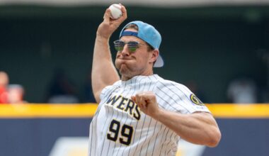 CBS NFL analyst completes ridiculous eating challenge