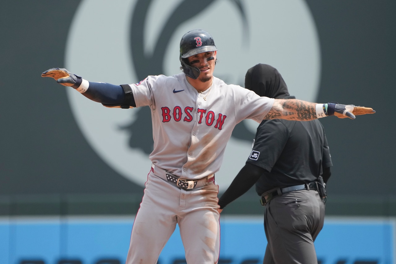 What we’re hearing on Red Sox trade deadline plans with six hours to go