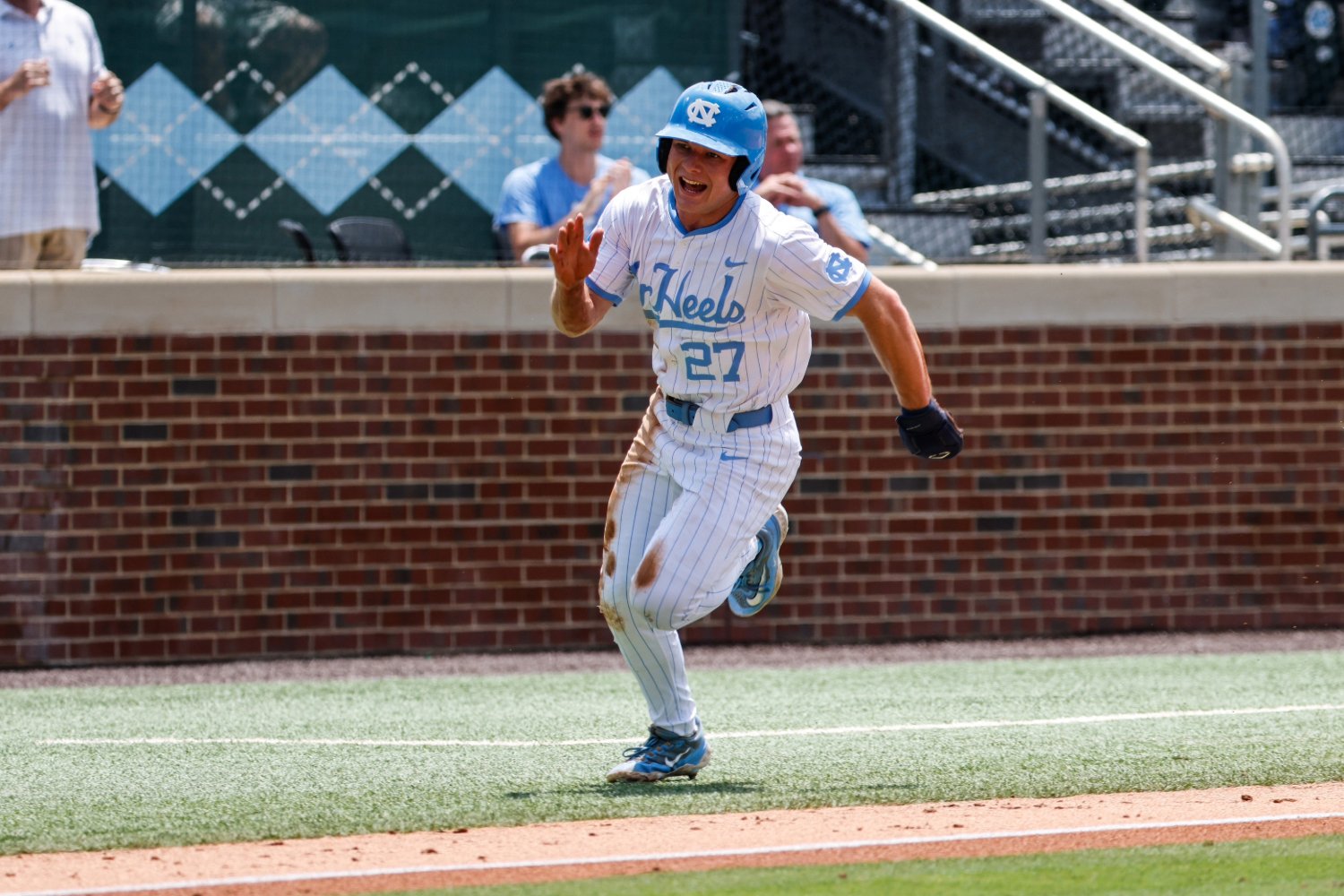 Chicago Cubs 2025 MLB Draft Day 1 Recap: Collegiate Outfielders & A Righty Pitcher - Cubs