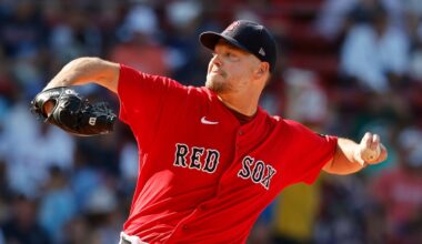 Ex-Red Sox pitcher called up by Royals, will pitch for 14th MLB team (report)