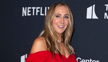 Cardinals host Nikki Glaser Day Sept. 1