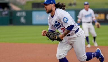 Michael Chavis Signs With NPB's Chunichi Dragons