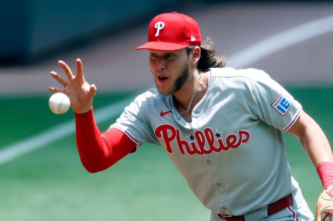 Phillies Braves Baseball