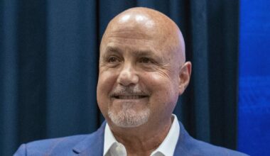 Nationals’ fired general manager offers free beer to fans