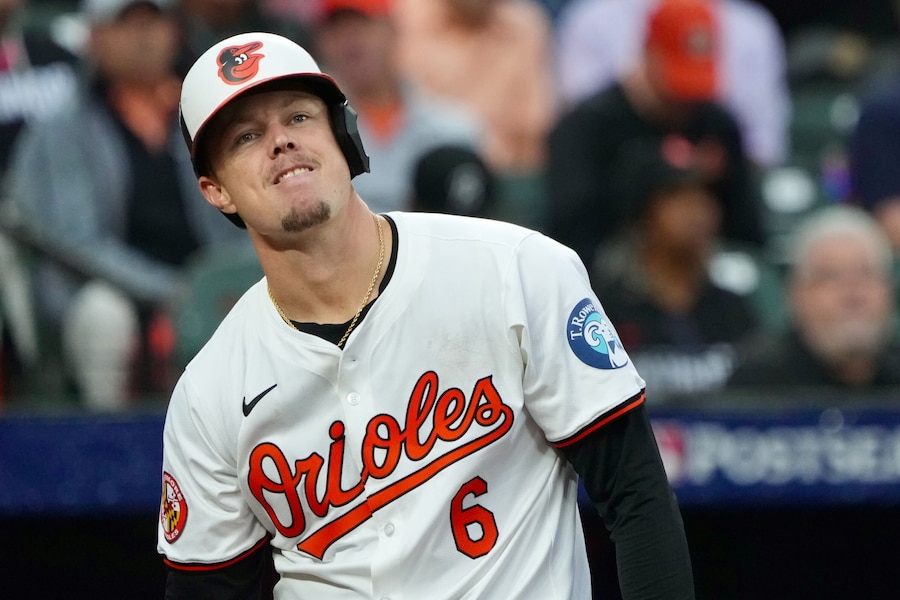 Orioles offense fizzles in familiar fashion to lose wild-card opener