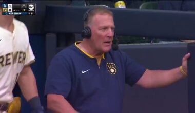 Brewers manager reacts to near HR during in-game interview