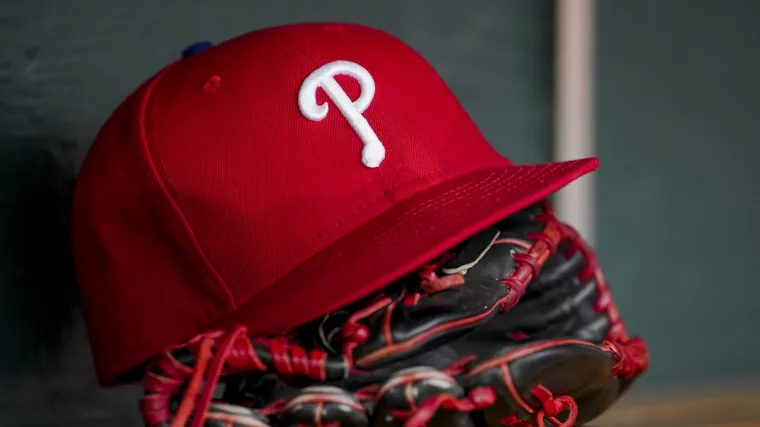 Phillies trade pitch reunites team with pitcher it traded away last year image