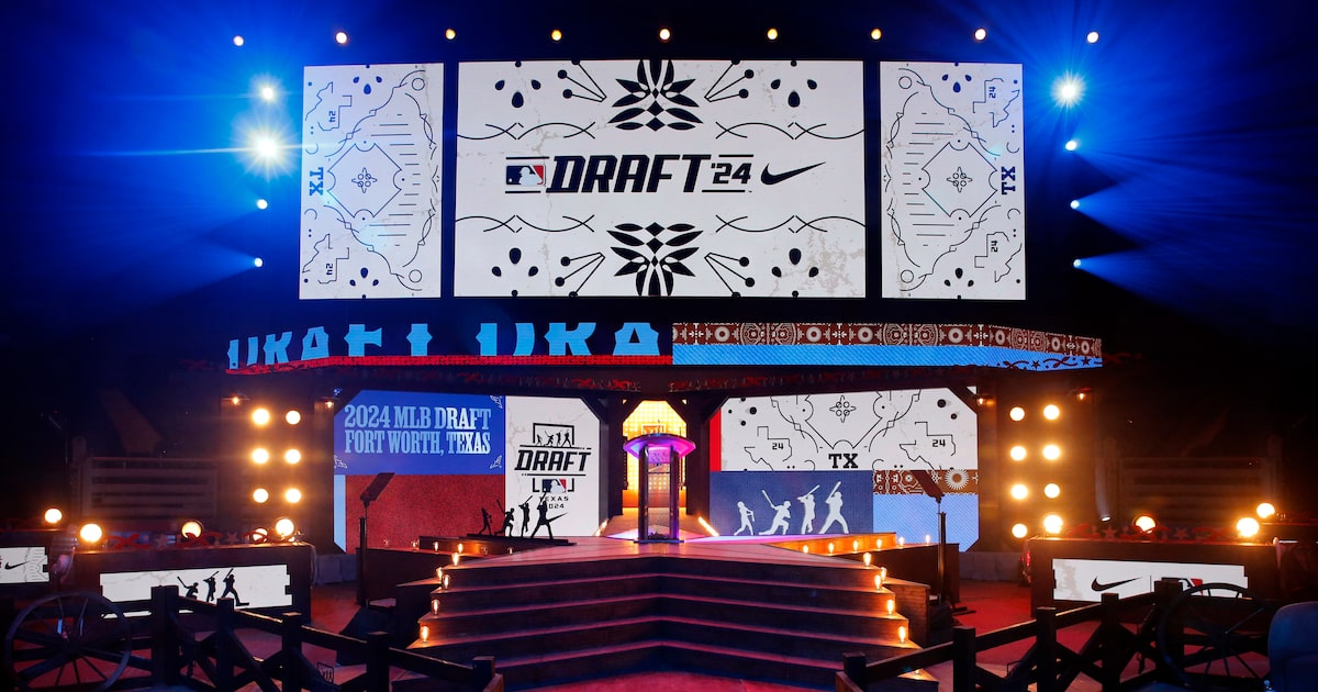 Which player will the Texas Rangers pick at No. 12 overall?