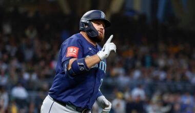 Texas to sign big lefty Rowdy Tellez to minor league deal