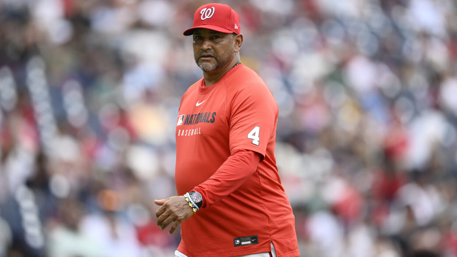 Nationals fire manager, GM...