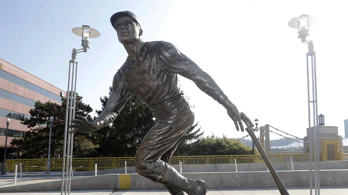 The statue of former Pittsburgh Pirates right fielder Roberto Clemente (21) outside of PNC Park. Major League Baseball celebrates Roberto Clemente Day on this day each year in memory of Clemente who died when the plane he was in carrying supplies to aid humanitarian efforts to those who suffered in a Nicaraguan earthquake crashed on New Years Eve 1973. 